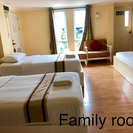 Triple Palms House Hotel Chiang Mai Ngoại thất bức ảnh