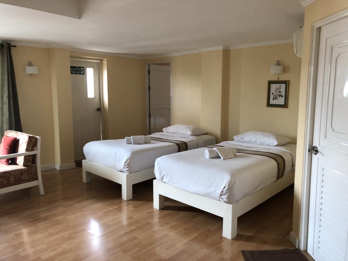 Triple Palms House Hotel Chiang Mai Ngoại thất bức ảnh