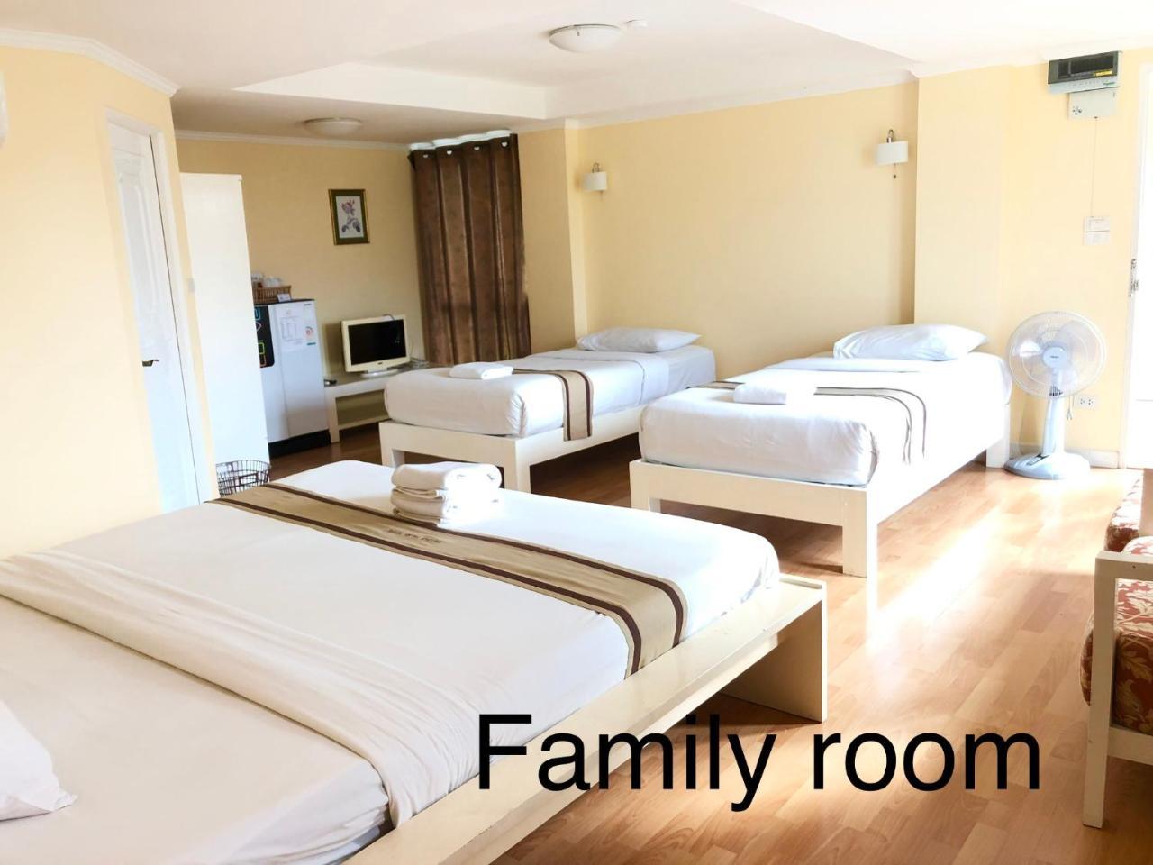 Triple Palms House Hotel Chiang Mai Ngoại thất bức ảnh