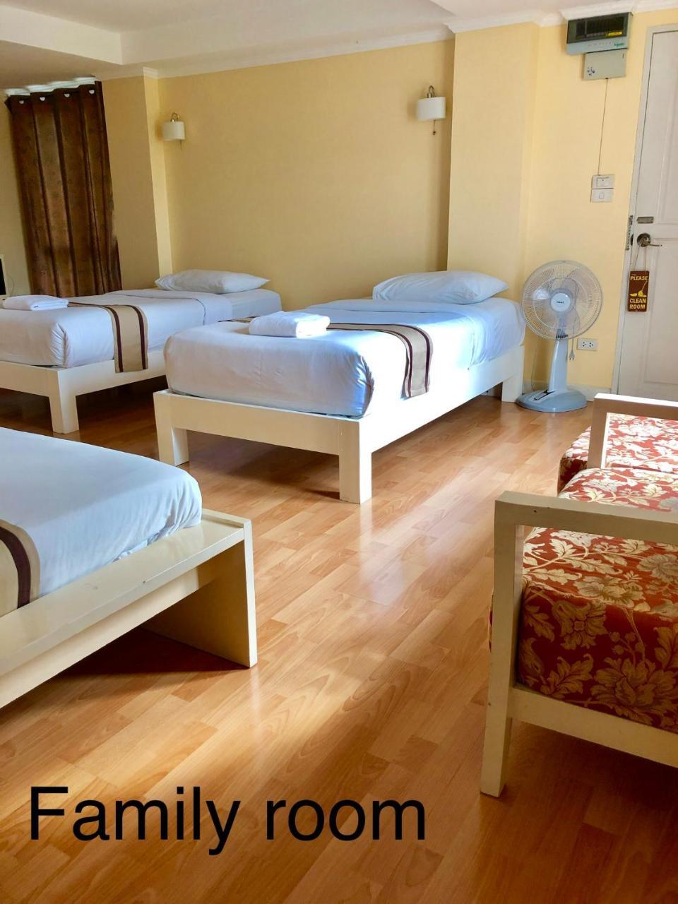 Triple Palms House Hotel Chiang Mai Ngoại thất bức ảnh